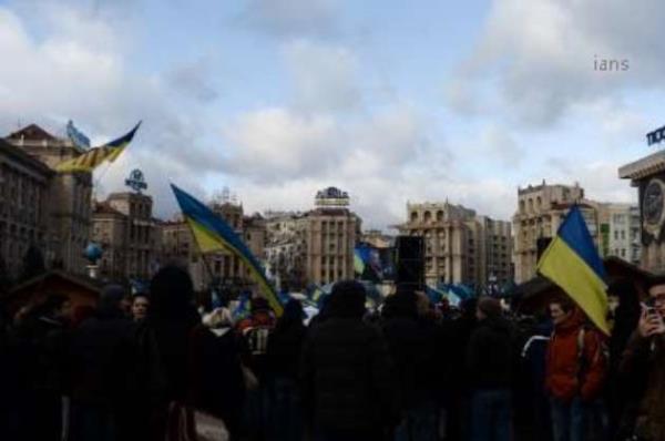 被驱逐的乌克兰总统敦促泽伦斯基停止流血