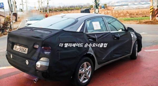 All-new fourth-generation Hyundai Verna spotted testing