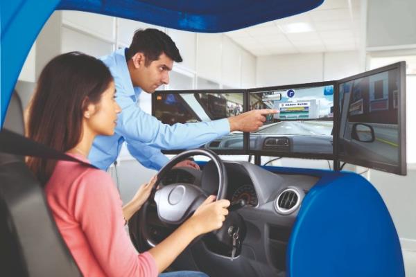 马鲁蒂铃木驾驶学校正在彻底改变印度人学习开车的方式:我们解释