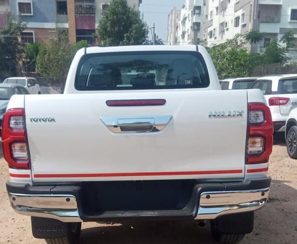 Toyota Hilux spotted at dealership yard ahead of launch