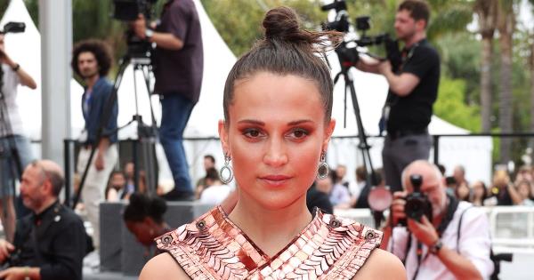 Alicia Vikander Opens Up a<em></em>bout ‘Extreme, Painful’ Miscarriage